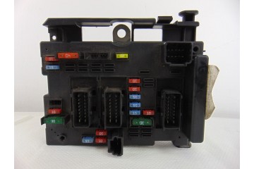 Caja reles / fusibles, Peugeot 307 Break / Sw (S1)(04.2002) Sw Pack 2003, 9650664080