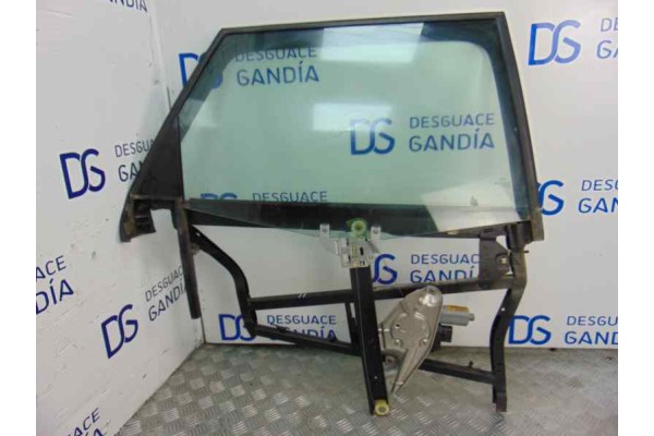 Elevalunas trasero derecho, Audi A6 Avant (4B5) 2.7 T Quattro 2001, 4B0839398B