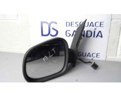 Retrovisor izquierdo