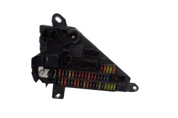 Caja reles / fusibles, Bmw Serie 5 Berlina (E60) 530d 2009, 9138830