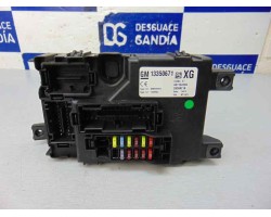 Caja reles / fusibles, Opel Corsa D Cosmo 2010, 13350671