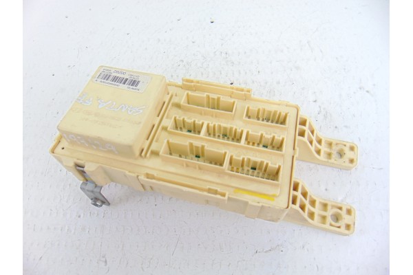 Caja reles / fusibles, Hyundai Santa Fe (Cm) 2.2 CRDi Comfort 4X4 2006, 91950-2B200