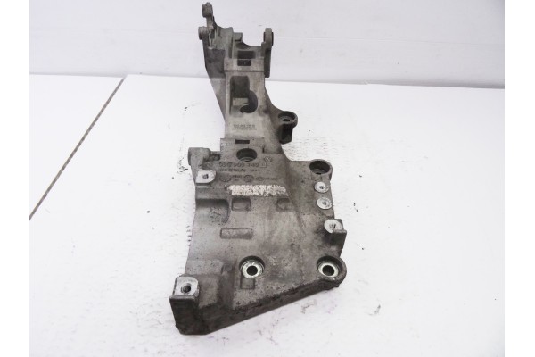 Soporte alternador, Dodge Caliber (Pm) S 2007, 03G903143H