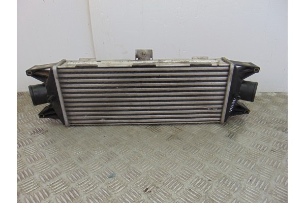 Intercooler, Iveco Daily Furgón Caja cerrada gran espacio 35C... batalla 3300 2007