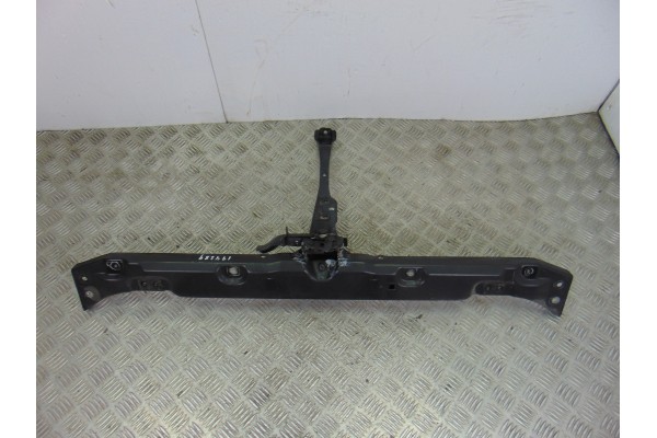 Travesaño superior, Ssangyong Rodius Xdi 2010