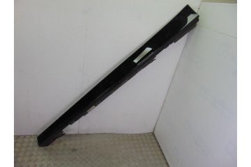 Faldon lateral, 7256911