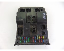 Caja reles / fusibles, Peugeot 307 (S1)(04.2001) XR Clim Plus 2004, 9651197780A