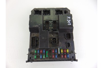 Caja reles / fusibles, Peugeot 307 (S1)(04.2001) XR Clim Plus 2004, 9651197780A