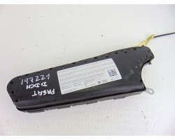 Airbag lateral derecho, Volkswagen Passat Berlina (3C2) Advance 2005, 3C0880242