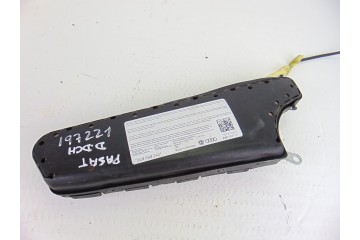 Airbag lateral derecho, Volkswagen Passat Berlina (3C2) Advance 2005, 3C0880242