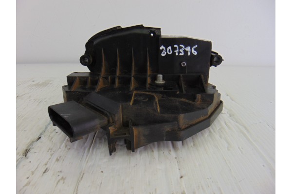 Cerradura puerta trasera derecha, Ford Fiesta (Cnn) Trend 2014, AM5AR26412AE