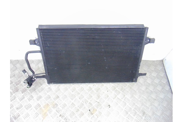 Condensador / radiador aire acondicionado, Audi A8 (D2) 2.5 TDI Quattro 2001