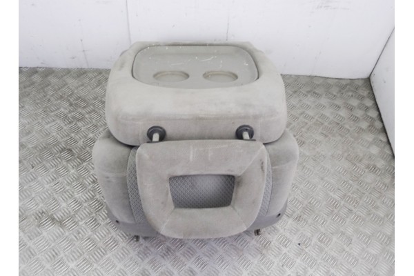 Asientos trasero izquierdo, Ford Galaxy (Vy) Ghia 2003