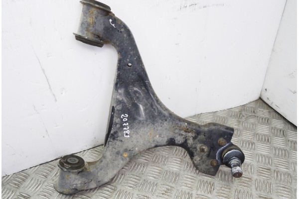 Brazo suspension inferior delantero derecho, Mercedes-benz Vito Basic-kombi (639) 111 CDI Largo (639.603) 2006