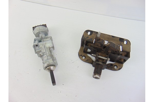 Antirrobo / llave contacto, Ford Tourneo Connect (TC7) Familiar 2010