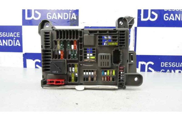 Caja reles / fusibles, 693168704