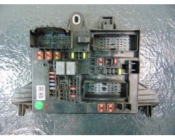Caja reles / fusibles, Opel Insignia Sports Tourer Sport 2009, 13277323