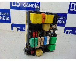 Caja reles / fusibles, Citroen C4 Cactus Feel 2014, 9804848480