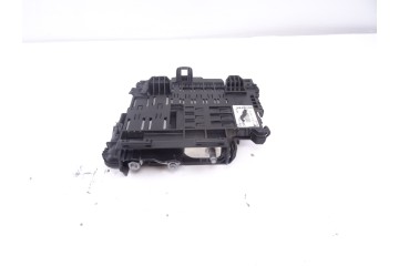 Caja reles / fusibles, Volvo V60 Familiar Summum 2014, 30659092