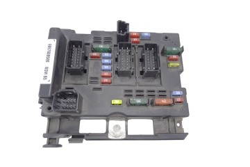 Caja reles / fusibles, Peugeot 307 (S1)(04.2001) Xs 2005, 9657608580