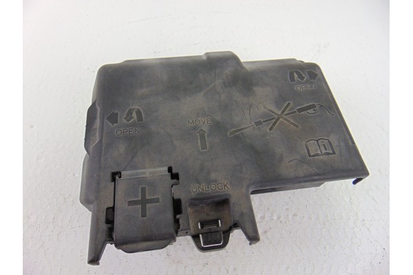 Caja reles / fusibles, Opel Corsa e Selective 2017, 13491092BG