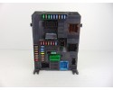 Caja reles / fusibles, Peugeot 308 Style 2015, 9807054180