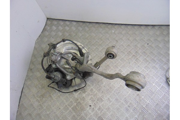 Mangueta delantera izquierda, Bmw Serie 1 Berlina (E81/E87) 120d 2009, 6773209