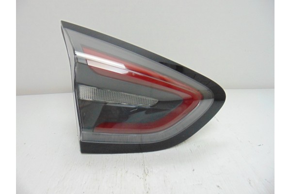Piloto trasero izquierdo interior, Ford Puma Hybrid ST-Line 2021, L1TB13A603AB