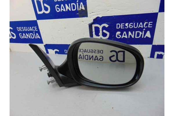 Retrovisor derecho