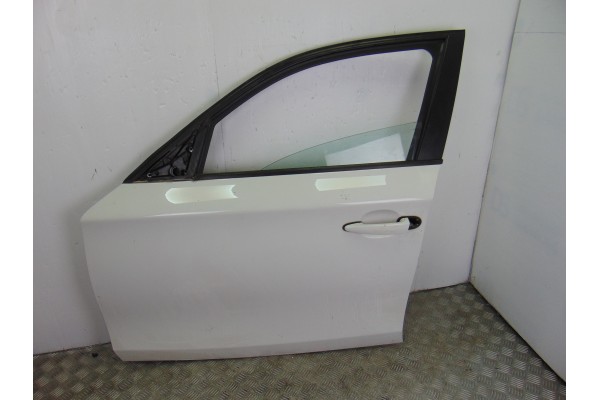 Puerta delantera izquierda, Bmw Serie 1 Berlina (E81/E87) 118d 2007