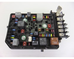 Caja reles / fusibles, Opel Astra K Berlina 5P Dynamic Start/Stop 2016, 39019189