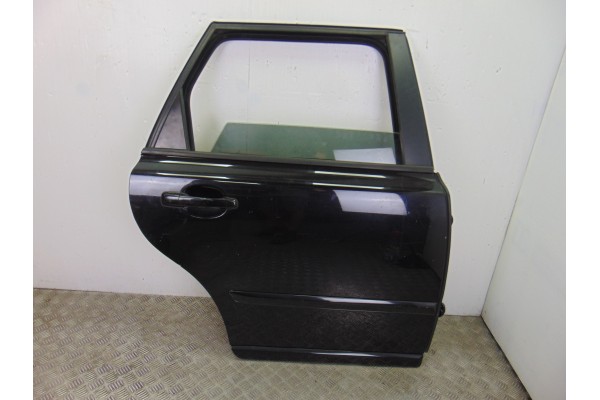 Puerta trasera derecha, Volvo V50 Familiar D4 Kinetic 2011