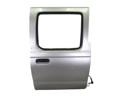 Puerta trasera derecha, Nissan Pickup (D22) TD Doble Cabina Navara 2002