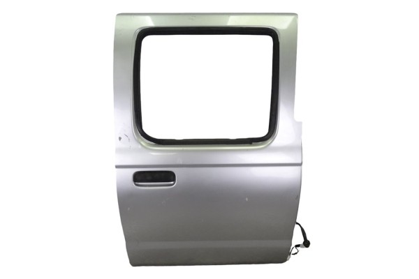 Puerta trasera derecha, Nissan Pickup (D22) TD Doble Cabina Navara 2002