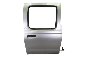 Puerta trasera derecha, Nissan Pickup (D22) TD Doble Cabina Navara 2002