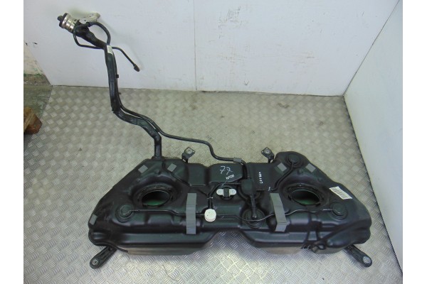Deposito combustible, Mercedes-benz Clase C (Bm 204) Berlina C 180 Kompressor (204.046) 2008
