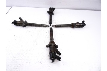 Inyector, Ford Focus Berlina (Cap) Ambiente (D) 2006, 0445110188