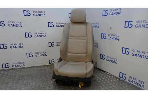 Asiento delantero derecho