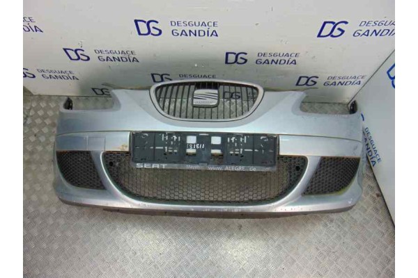 Paragolpes delantero