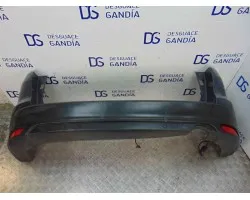 Paragolpes trasero
