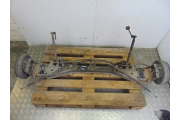 Puente trasero, Nissan NV200 /Evalia (M20/M) Kombi Comfort 2010