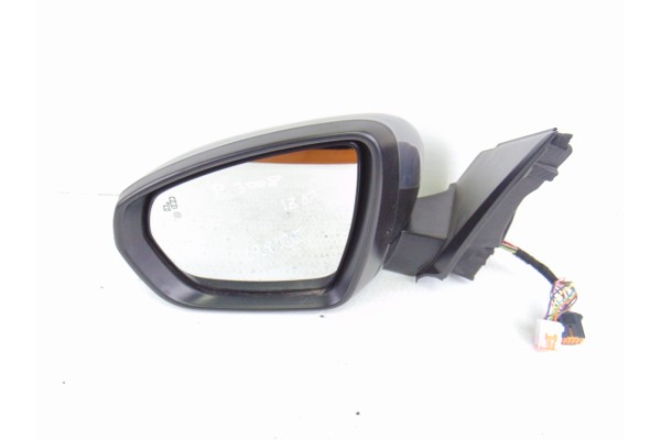 Retrovisor izquierdo