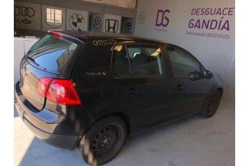 VOLKSWAGEN GOLF V (1K1)(10.2003) Highline