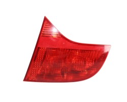 Piloto trasero derecho interior, Audi A4 Avant (8E) 1.8 T Quattro 2005, 8E9945094