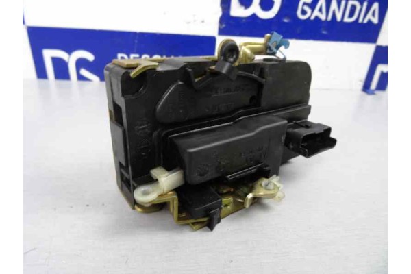Cerradura puerta delantera derecha, Citroen Berlingo 2.0 HDi 600 Furg. 2003, MANUAL