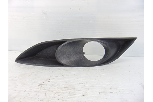 Rejilla paragolpes izquierda, Toyota Auris (E15) Luna 2008, 81482-02040
