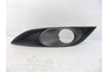 Rejilla paragolpes izquierda, Toyota Auris (E15) Luna 2008, 81482-02040