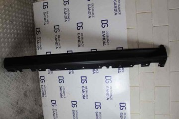 Faldon lateral