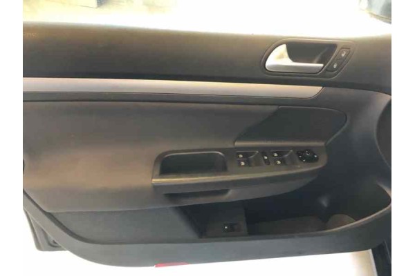 VOLKSWAGEN GOLF V (1K1)(10.2003) Highline