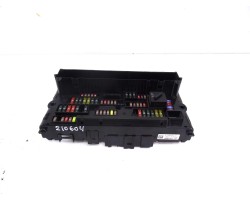 Caja reles / fusibles, Bmw Serie 7 (F01/F02) 740d xDrive 2011, 9234421